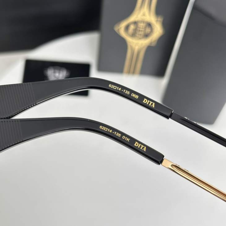 Picture of Dita Sunglasses _SKUfw70220839fw
